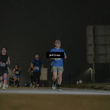 Runner Photo 7428802