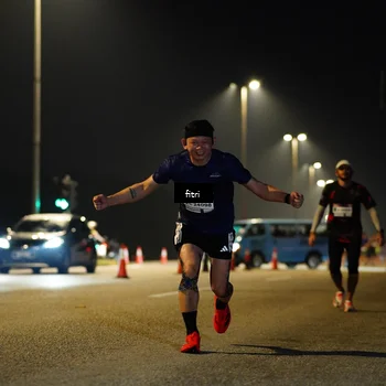 Runner Photo 7428803