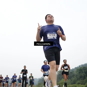 Runner Photo 7428808