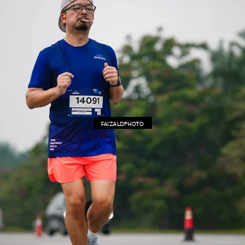 Runner Photo 7428811