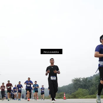 Runner Photo 7428814