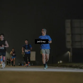Runner Photo 7428816