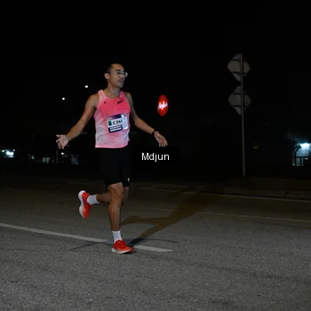 Runner Photo 7428823