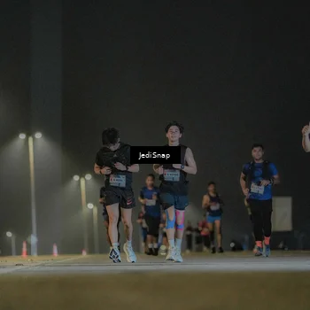 Runner Photo 7428831