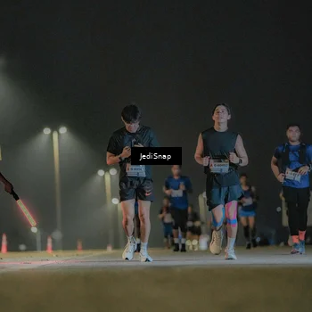 Runner Photo 7428846