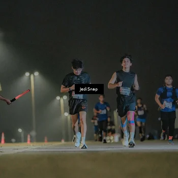 Runner Photo 7428854