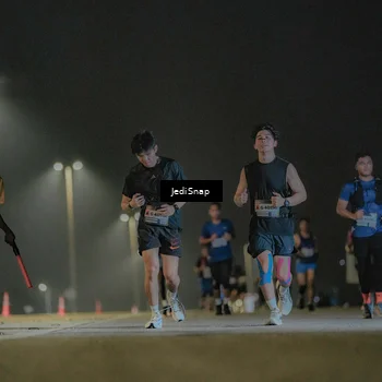 Runner Photo 7428877