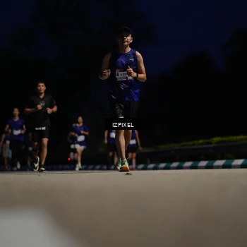 Runner Photo 7428882