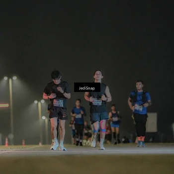 Runner Photo 7428894