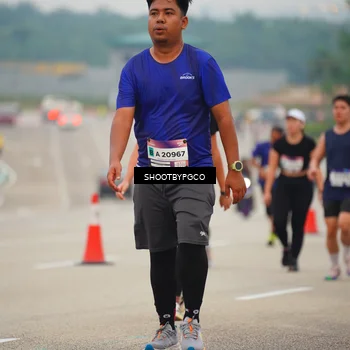Runner Photo 7428913