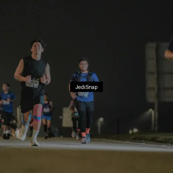 Runner Photo 7428925