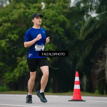 Runner Photo 7428929