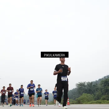Runner Photo 7428939