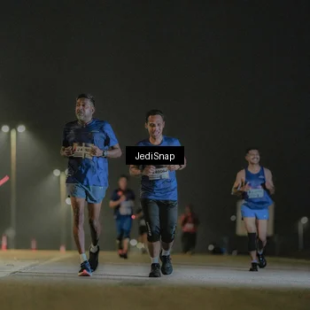 Runner Photo 7428953