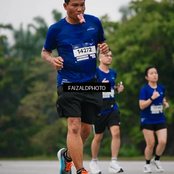 Runner Photo 7428960