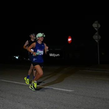 Runner Photo 7428969