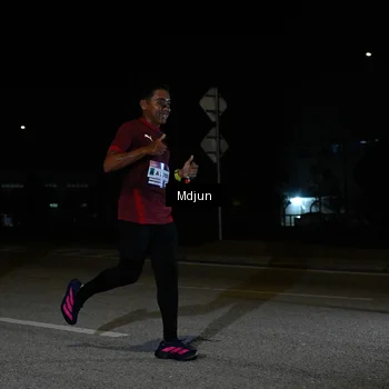 Runner Photo 7428970