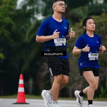 Runner Photo 7428979