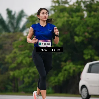 Runner Photo 7428999