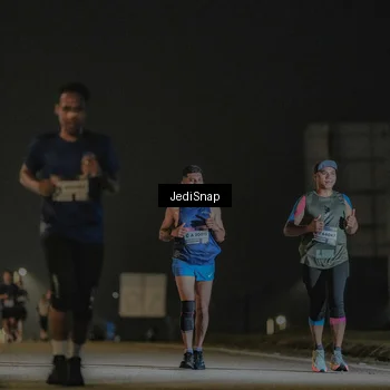 Runner Photo 7429017