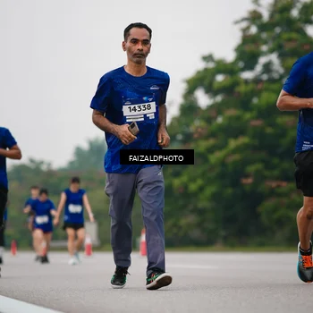 Runner Photo 7429020