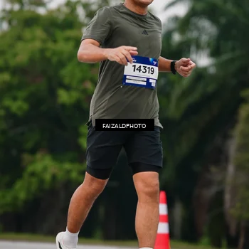 Runner Photo 7429032