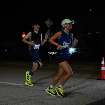 Runner Photo 7429048