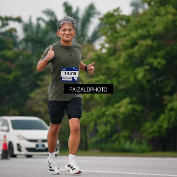 Runner Photo 7429061