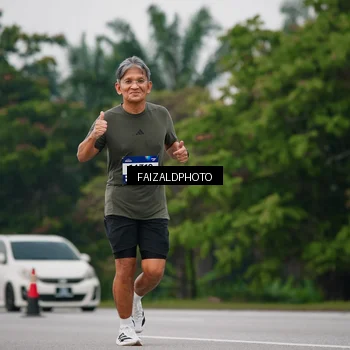 Runner Photo 7429067
