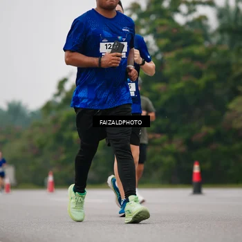 Runner Photo 7429070