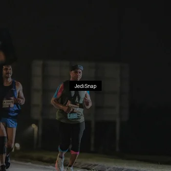 Runner Photo 7429074