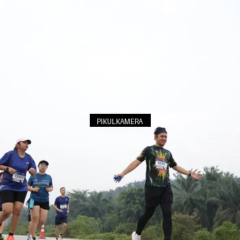 Runner Photo 7429081