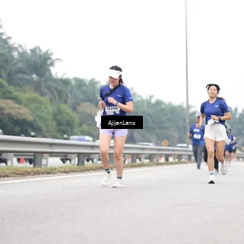 Runner Photo 7429097