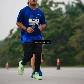 Runner Photo 7429116