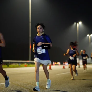 Runner Photo 7429141