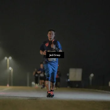 Runner Photo 7429145