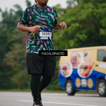 Runner Photo 7429176