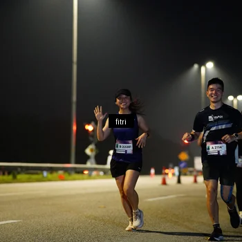 Runner Photo 7429180