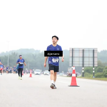 Runner Photo 7429197