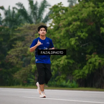 Runner Photo 7429220