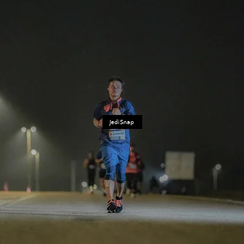 Runner Photo 7429236