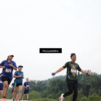 Runner Photo 7429239