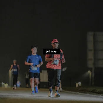 Runner Photo 7429247
