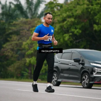 Runner Photo 7429253