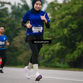 Runner Photo 7429278