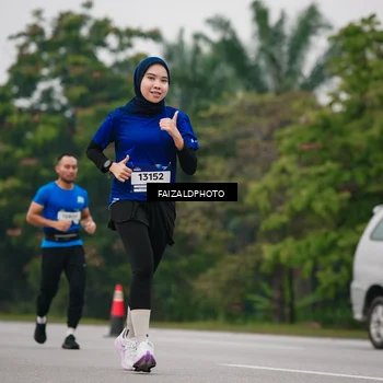 Runner Photo 7429301