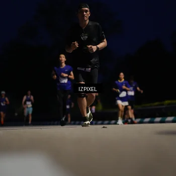 Runner Photo 7429302