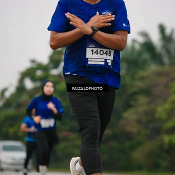 Runner Photo 7429313