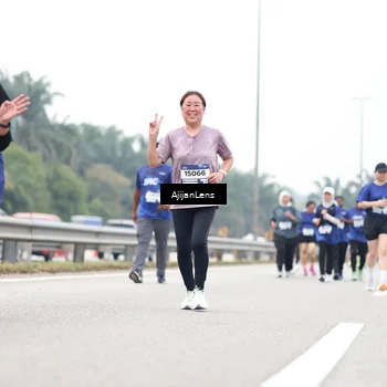 Runner Photo 7429326