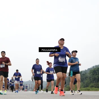 Runner Photo 7429327